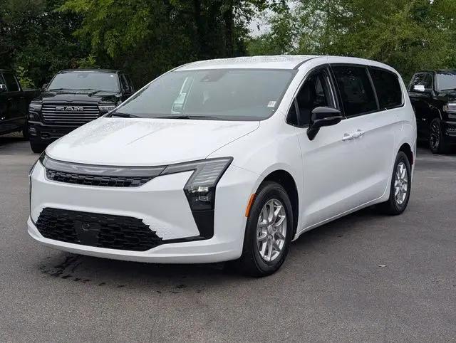 2027 Chrysler Pacifica Select
