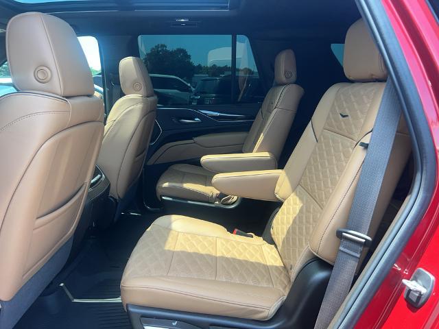 2024 Cadillac Escalade 4WD Sport