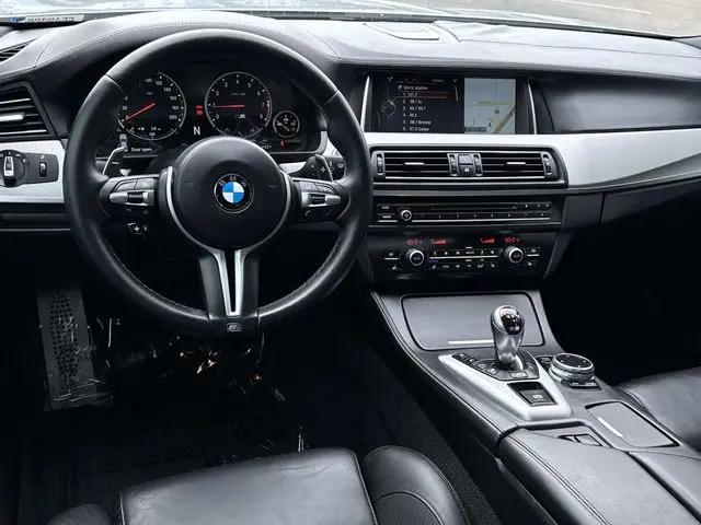 2014 BMW M5 Standard