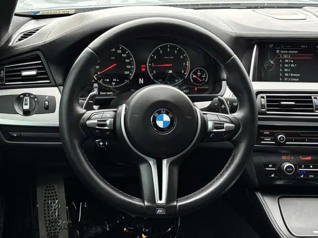 2014 BMW M5 Standard