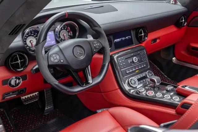 2013 Mercedes-Benz SLS AMG GT