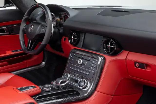 2013 Mercedes-Benz SLS AMG GT