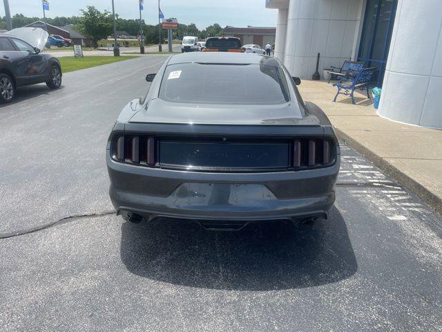2015 Ford Mustang V6