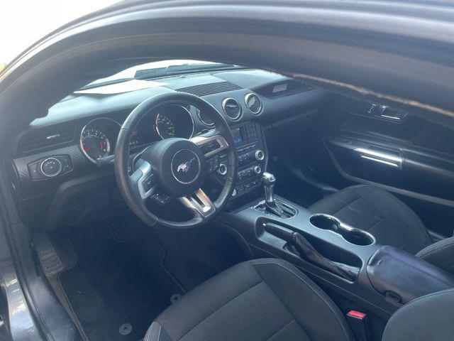 2015 Ford Mustang V6