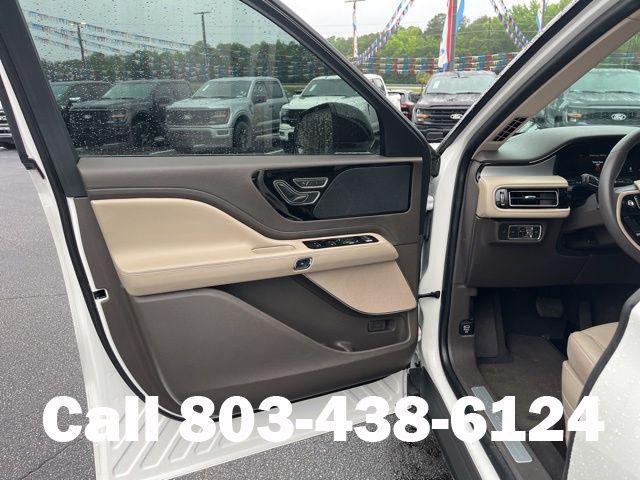 2023 Lincoln Aviator Standard