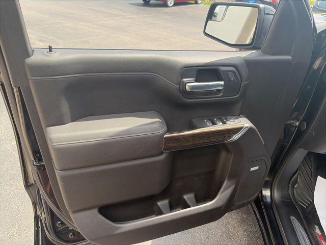 2021 Chevrolet Silverado 1500 4WD Crew Cab Short Bed RST