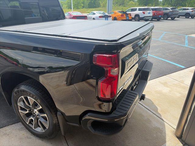 2021 Chevrolet Silverado 1500 4WD Crew Cab Short Bed RST
