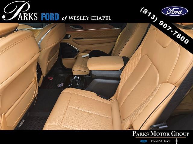 2025 Jeep Grand Cherokee L Summit Reserve 4x4