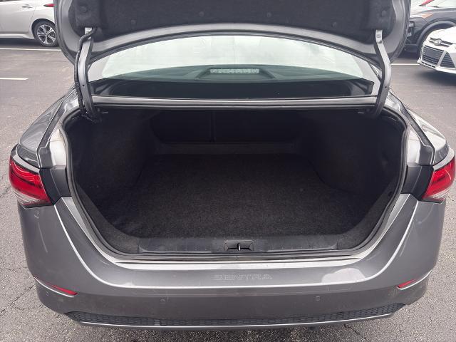2023 Nissan Sentra SV Xtronic CVT