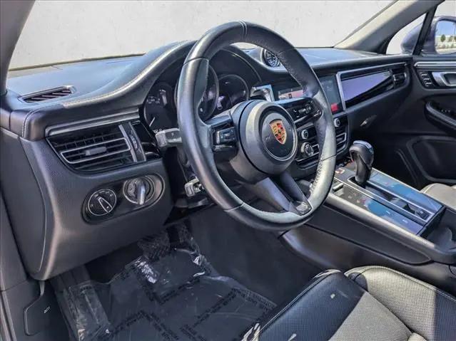 2023 Porsche Macan T
