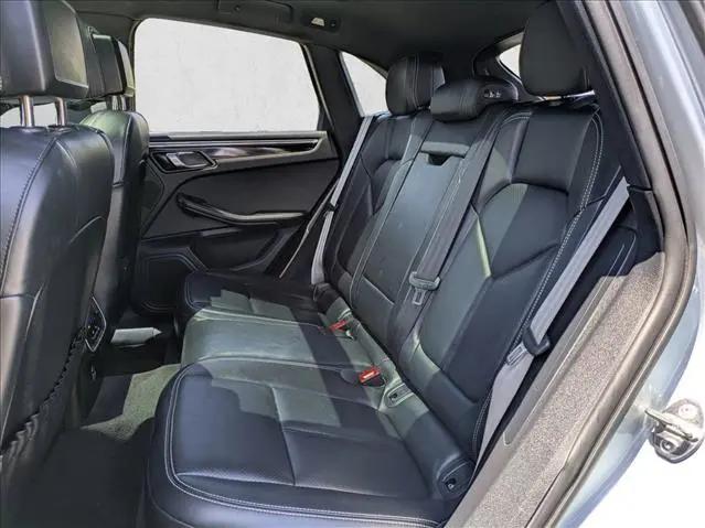 2023 Porsche Macan T