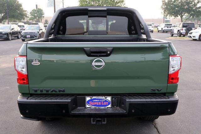 2024 Nissan Titan Crew Cab SV 4x2