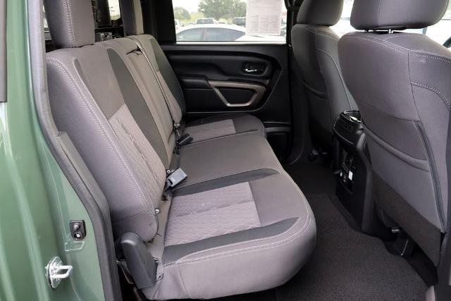 2024 Nissan Titan Crew Cab SV 4x2