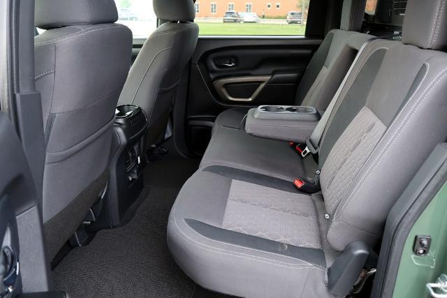 2024 Nissan Titan Crew Cab SV 4x2