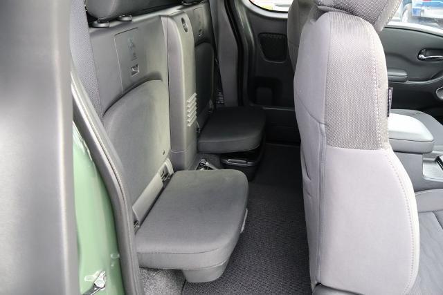 2024 Nissan Frontier King Cab SV 4x2
