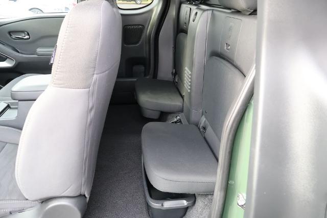 2024 Nissan Frontier King Cab SV 4x2