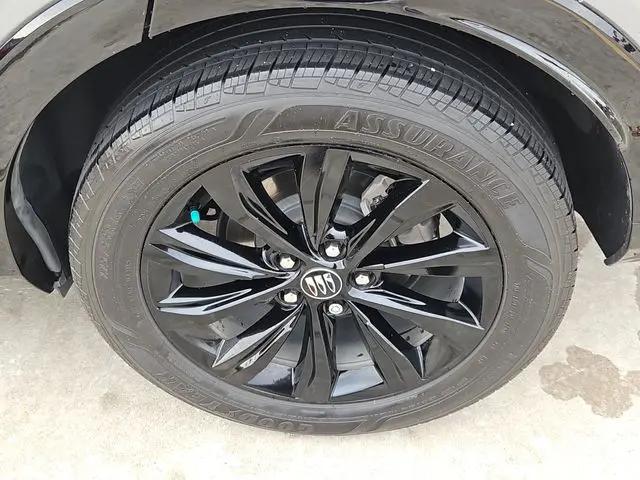 2024 Buick NV Sport Touring FWD