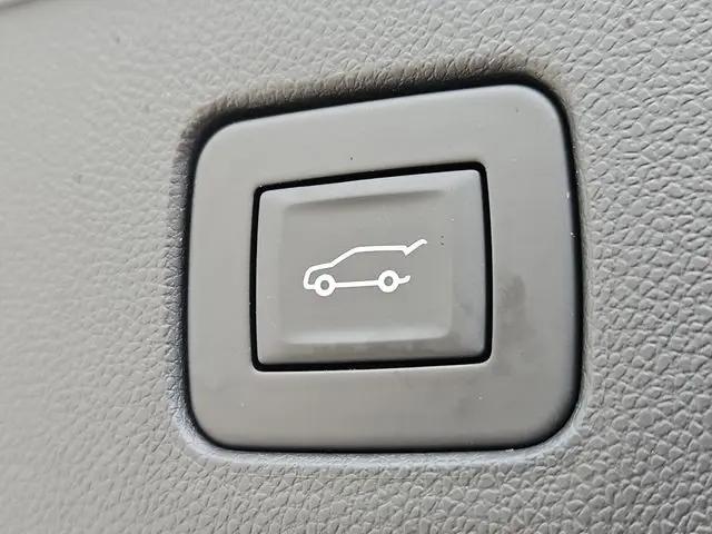 2024 Buick NV Sport Touring FWD