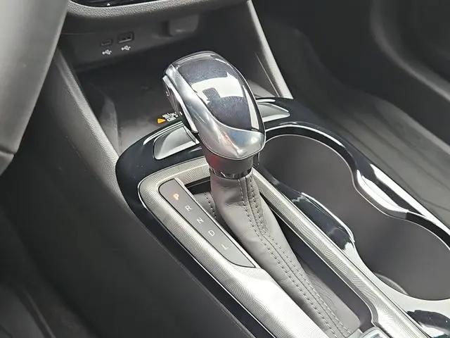 2024 Buick NV Sport Touring FWD