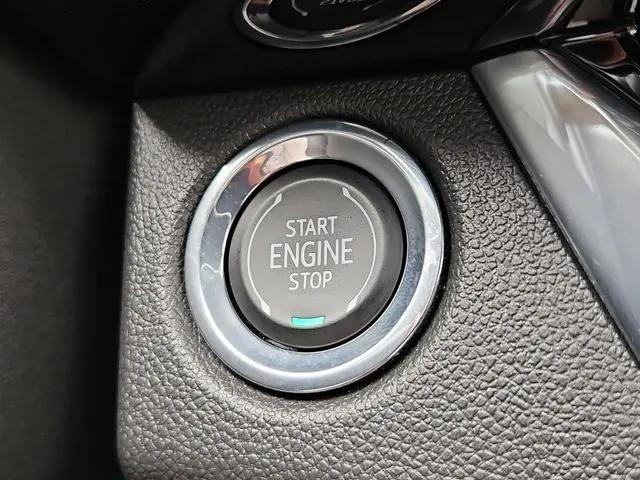 2024 Buick NV Sport Touring FWD