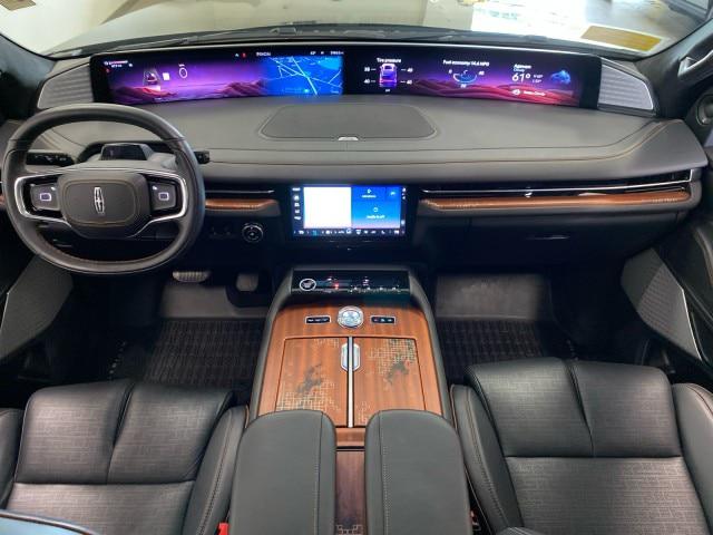 2026 Lincoln Navigator Black Label L