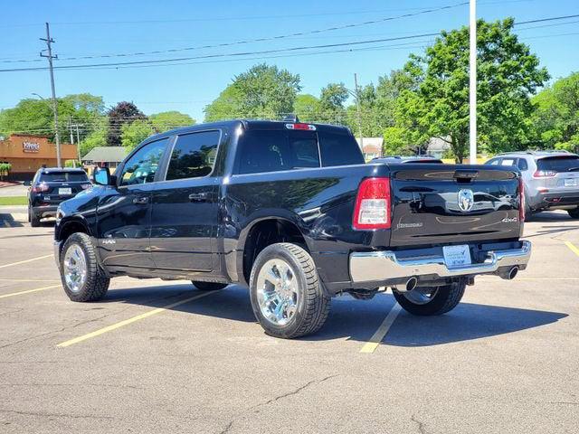 2022 Ram 1500 Big Horn Crew Cab 4x4 5'7" Box