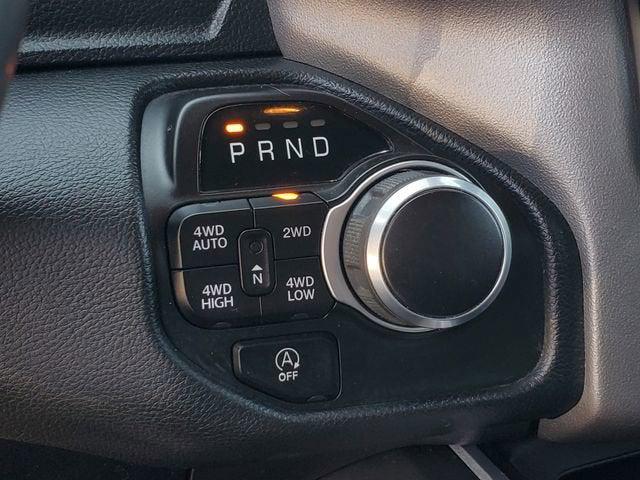 2022 Ram 1500 Big Horn Crew Cab 4x4 5'7" Box