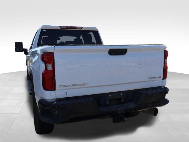 2024 Chevrolet Silverado 2500HD 4WD Crew Cab Standard Bed Custom