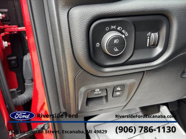 2021 Ram 1500 Big Horn Quad Cab 4x4 6'4" Box