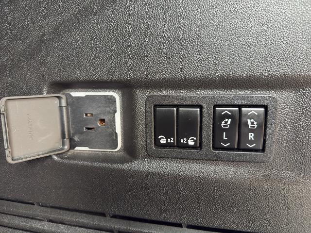 2021 GMC Yukon 4WD AT4
