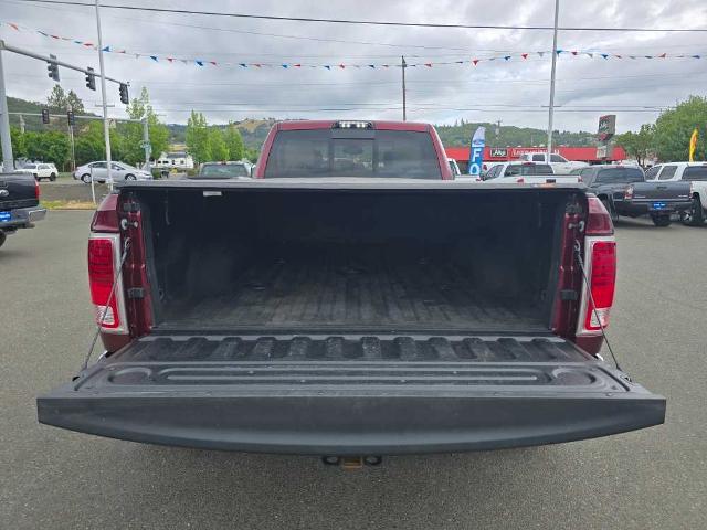 2018 Ram 3500 Laramie Longhorn Crew Cab 4x4 8' Box