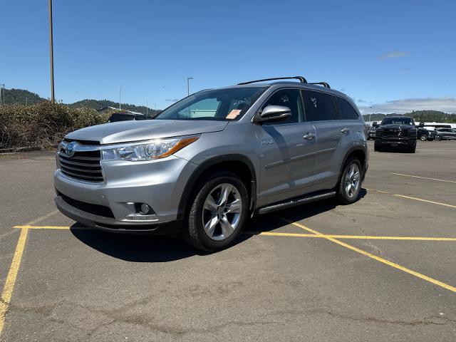 2015 Toyota Highlander Hybrid Limited Platinum V6 for sale in Roseburg, OR