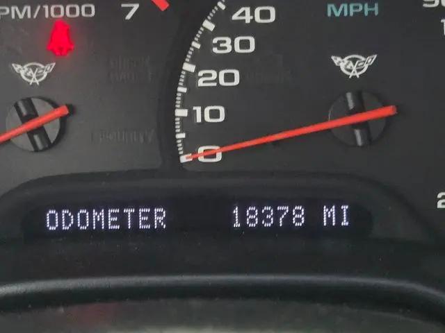 2002 Chevrolet Corvette Base