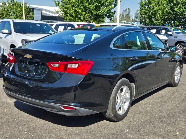 2023 Chevrolet Malibu FWD LS