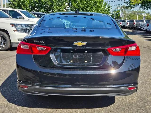 2023 Chevrolet Malibu FWD LS