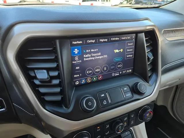 2023 GMC Acadia AWD Denali