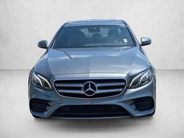 2017 Mercedes-Benz E-CLASS E 300 E 300
