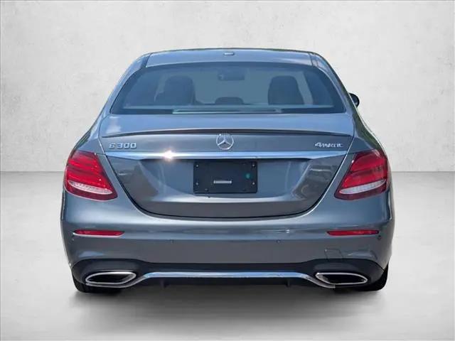2017 Mercedes-Benz E-CLASS E 300 E 300