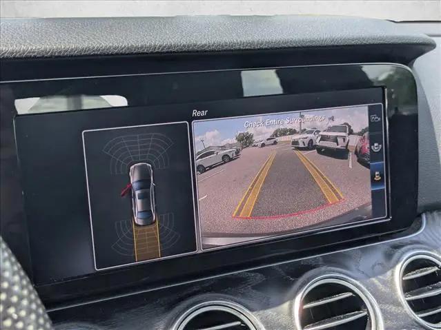 2017 Mercedes-Benz E-CLASS E 300 E 300