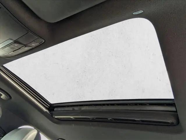 2017 Mercedes-Benz E-CLASS E 300 E 300