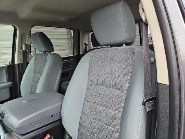 2017 Ram 1500 SLT