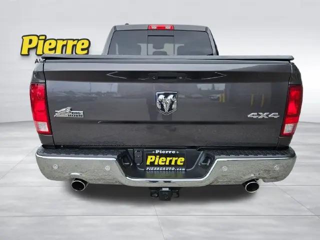 2017 Ram 1500 SLT