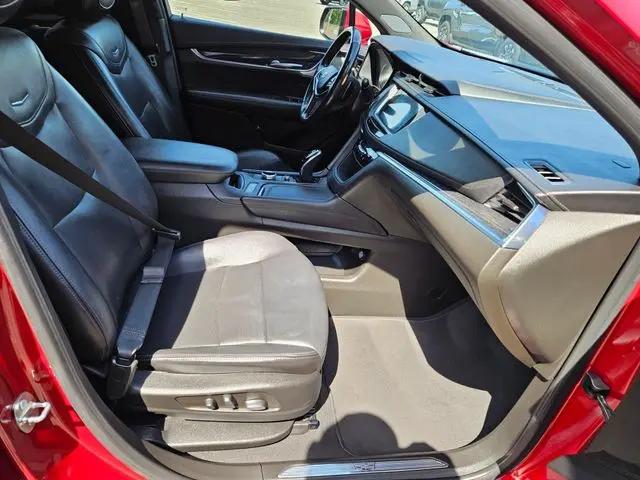 2023 Cadillac XT5 AWD Premium Luxury