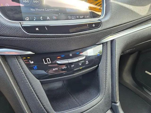 2023 Cadillac XT5 AWD Premium Luxury