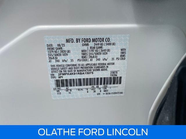 2024 Ford Edge Titanium