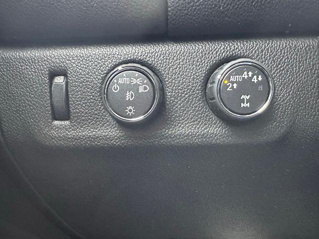 2020 GMC Canyon 4WD Crew Cab Short Box Denali