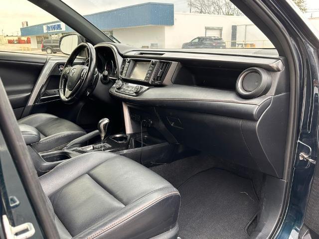2018 Toyota RAV4 SE