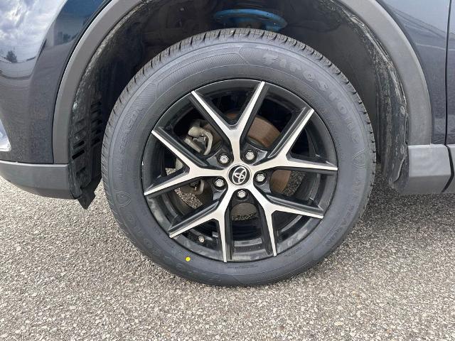 2018 Toyota RAV4 SE