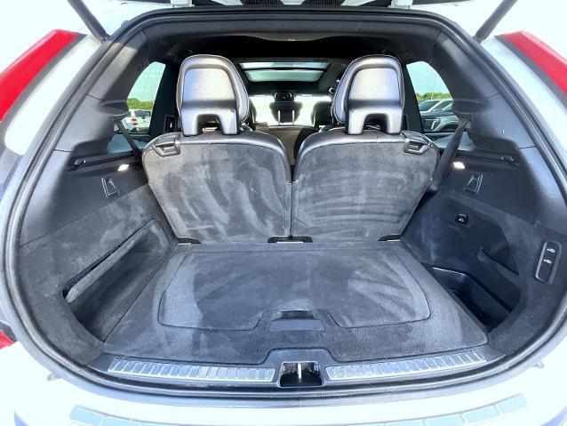 2016 Volvo XC90 T6 R-Design