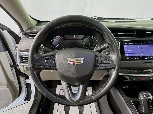 2019 Cadillac XT4 Luxury